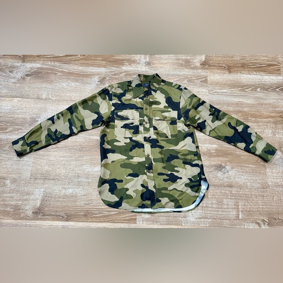 Polo Ralph Lauren women’s Camo Silk Shirt - Picture 7 of 9